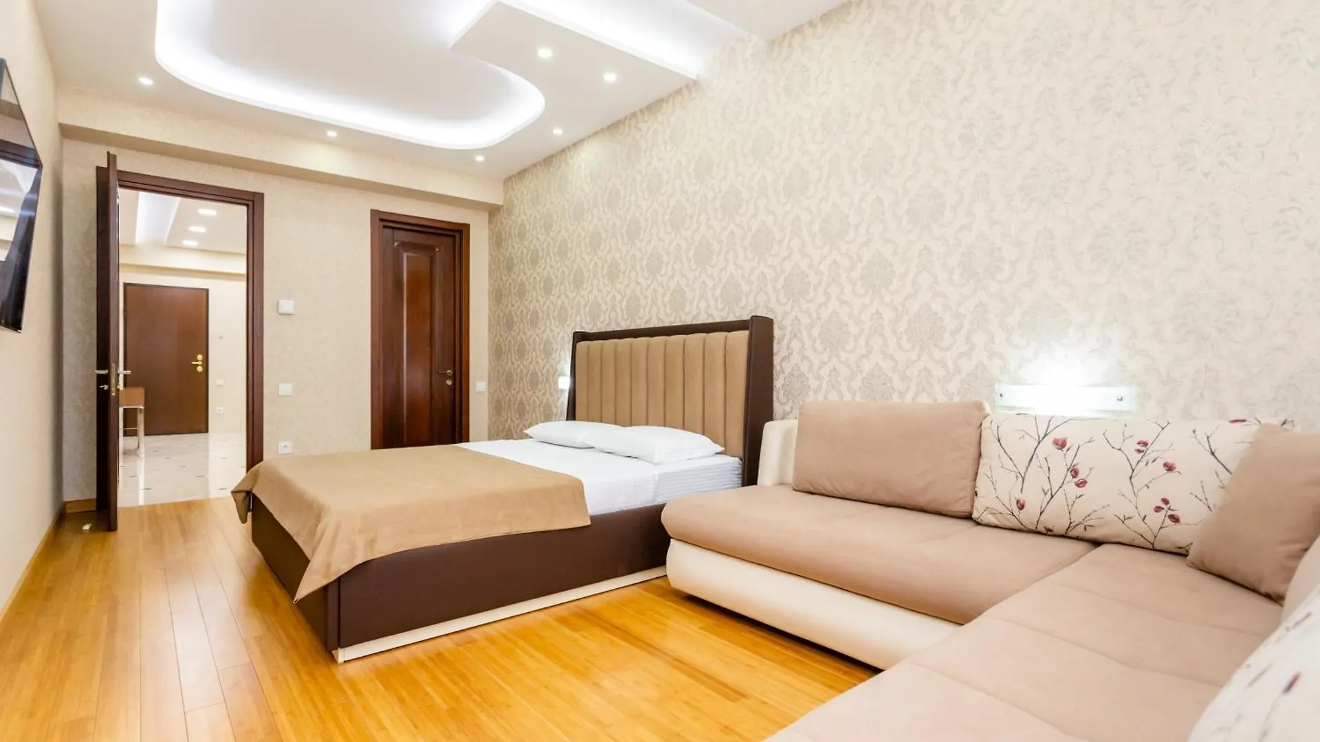 Apartment Next To Liberty Square Tbilisi Georgia